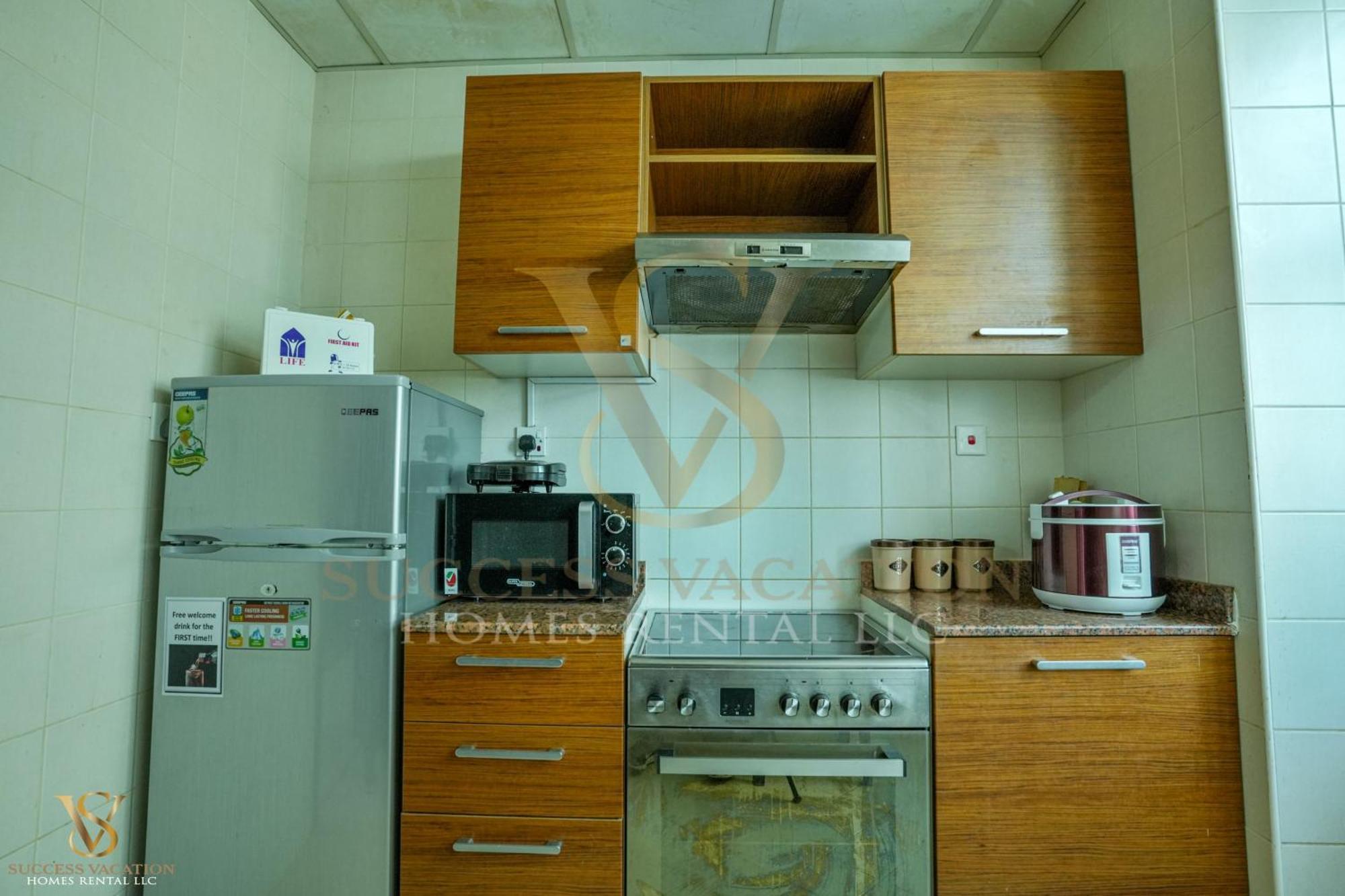 Success Luxury Apartment - 5 Min Away Marina Corniche - Free Housekeeping Provided Everyday-24-7 Staff Available For Services 迪拜 外观 照片