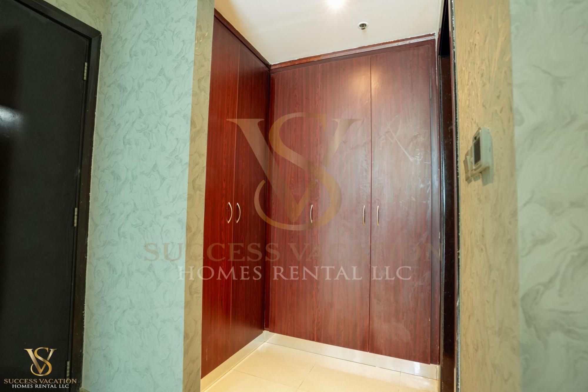 Success Luxury Apartment - 5 Min Away Marina Corniche - Free Housekeeping Provided Everyday-24-7 Staff Available For Services 迪拜 外观 照片