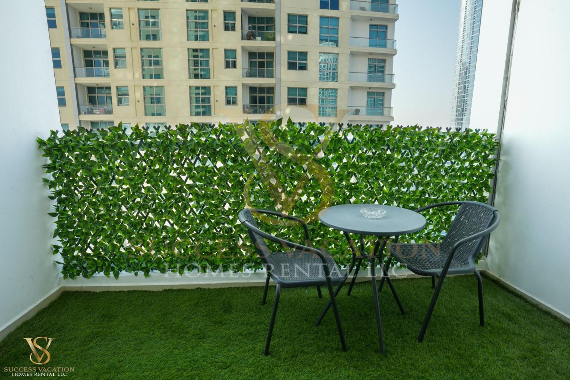 Success Luxury Apartment - 5 Min Away Marina Corniche - Free Housekeeping Provided Everyday-24-7 Staff Available For Services 迪拜 外观 照片