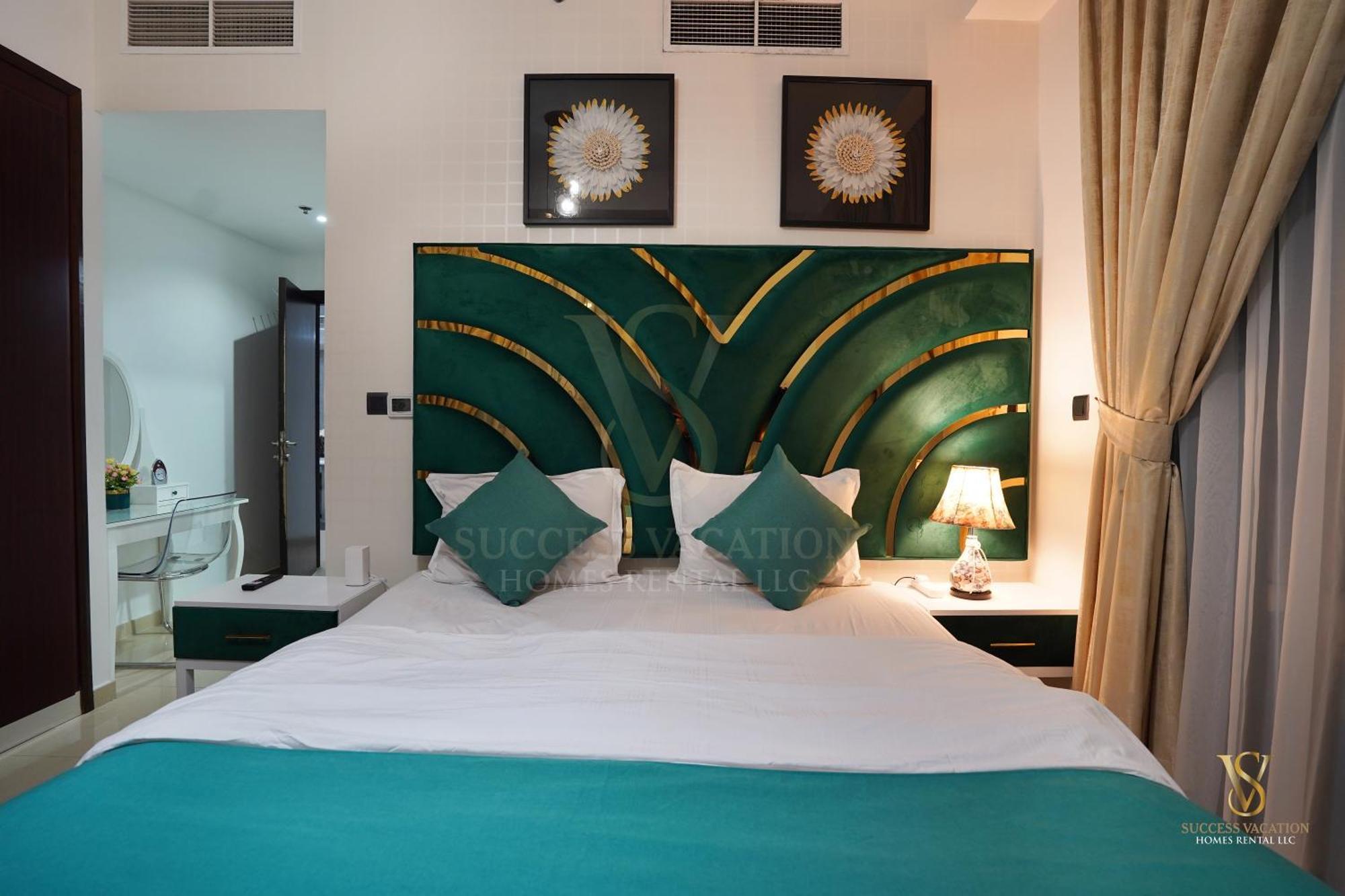 Success Luxury Apartment - 5 Min Away Marina Corniche - Free Housekeeping Provided Everyday-24-7 Staff Available For Services 迪拜 外观 照片