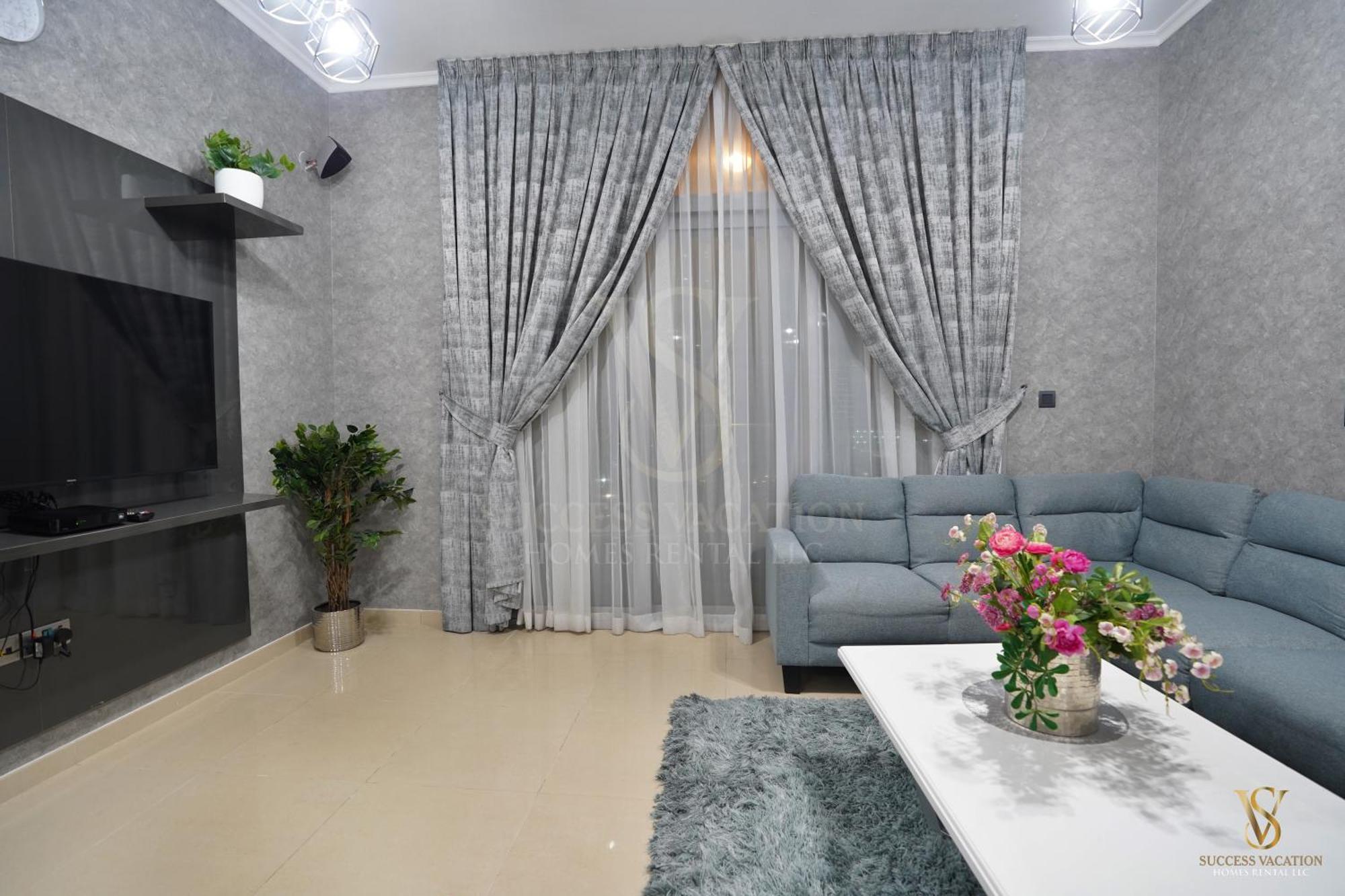 Success Luxury Apartment - 5 Min Away Marina Corniche - Free Housekeeping Provided Everyday-24-7 Staff Available For Services 迪拜 外观 照片